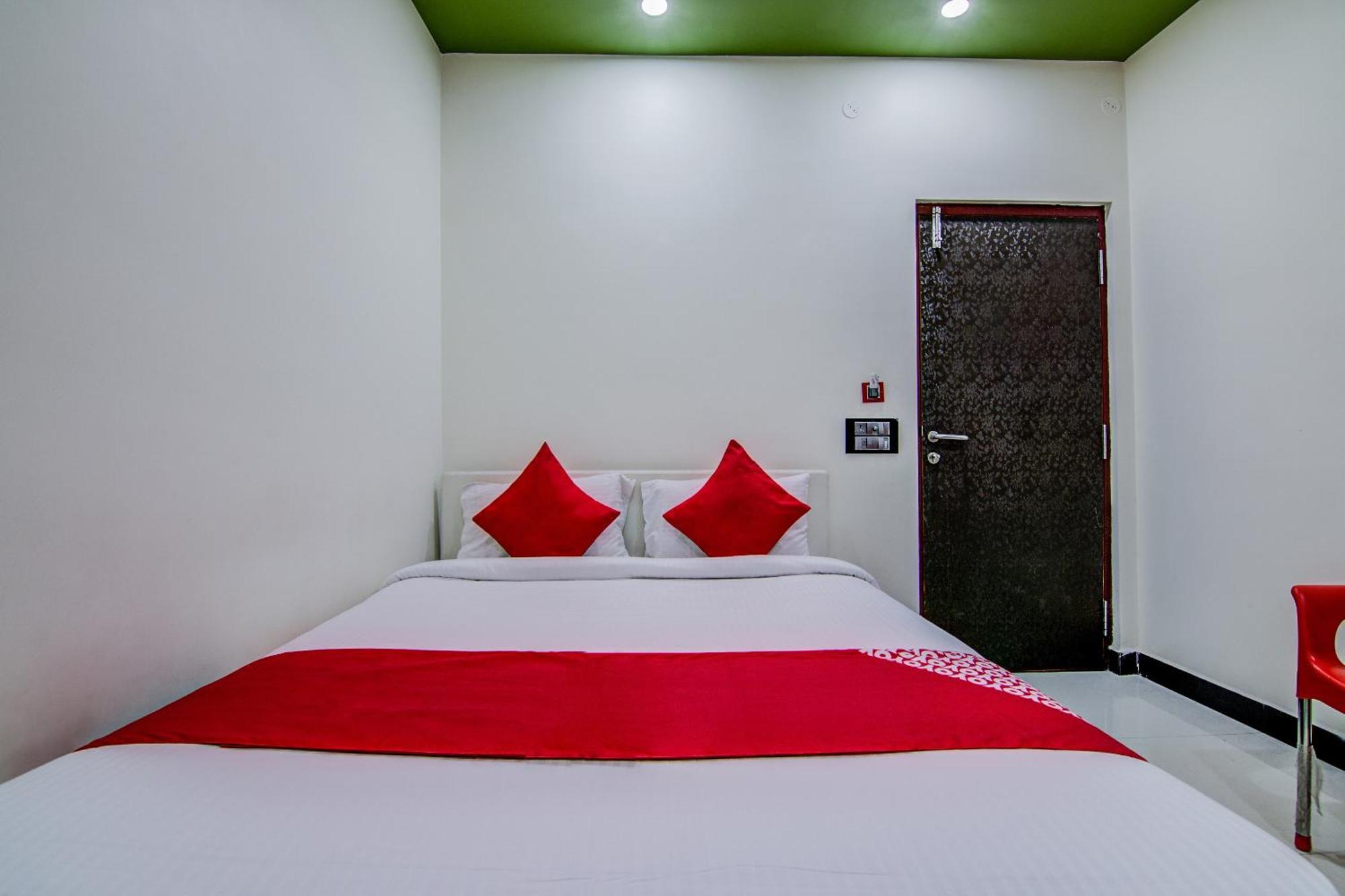 Collection O Spar Grand Hotel Visákhapatnam Kültér fotó